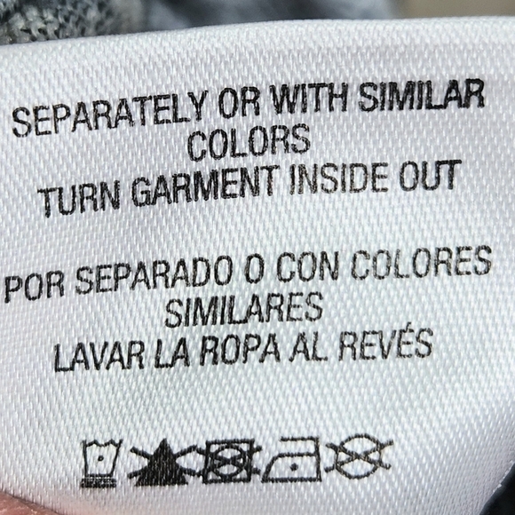 Basic Editions NWOT Black Grey Multi Floral Front Cuffed Short Sleeve Top Large - Picture 8 of 8